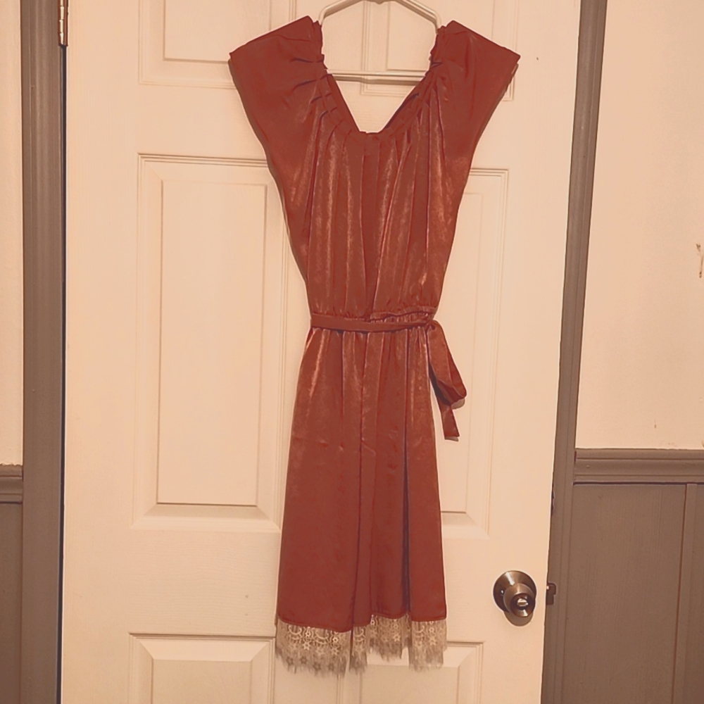 Pretty dusty rose dress